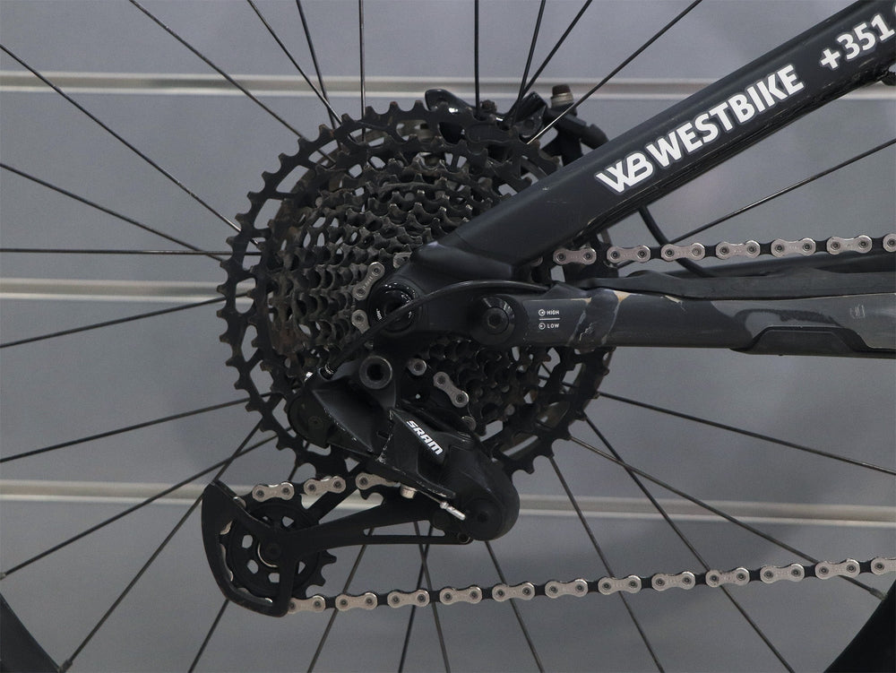 BICICLETA SPECIALIZED TURBO LEVO ALLOY (S4)