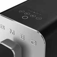 Máquina de Café Smeg Automática BCC11 Preto