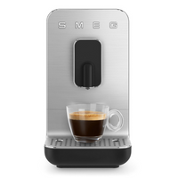 Máquina de Café Smeg Automática BCC11 Preto
