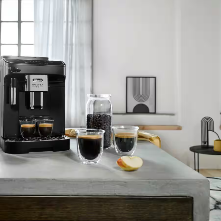 Máquina de Café Delonghi Automática Magnifica Evo Preto