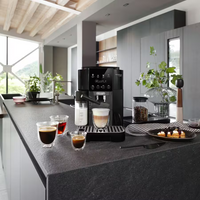 Máquina de Café Delonghi Automática Magnifica Start LatteCrema Preto