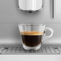 Máquina de Café Smeg Automática Collezione c/ Cappuccinador Branco